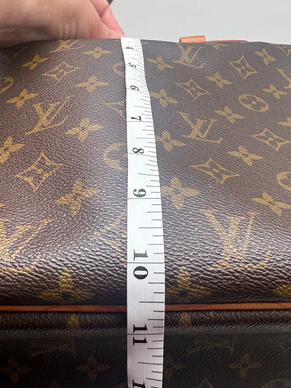 Louis Vuitton Deauville Monogram M47270